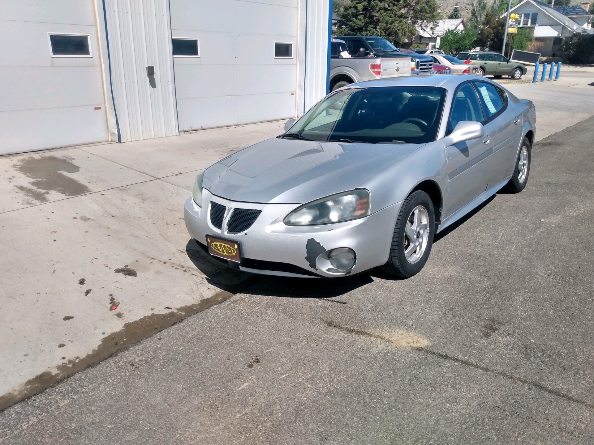 2004 PONTIAC